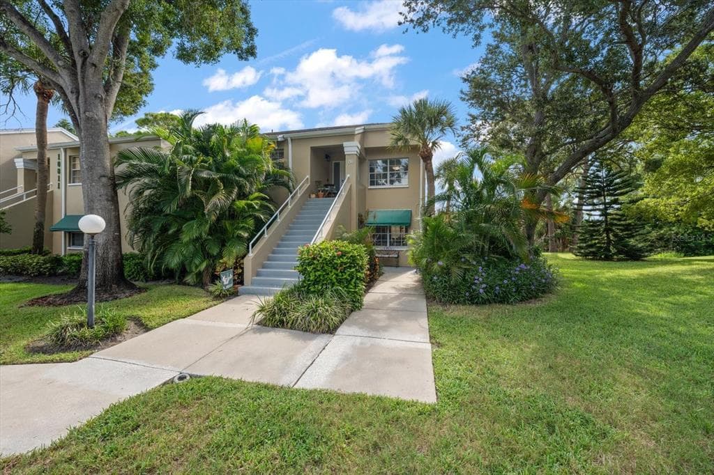 10811 INDIAN HILLS COURT UNIT 42