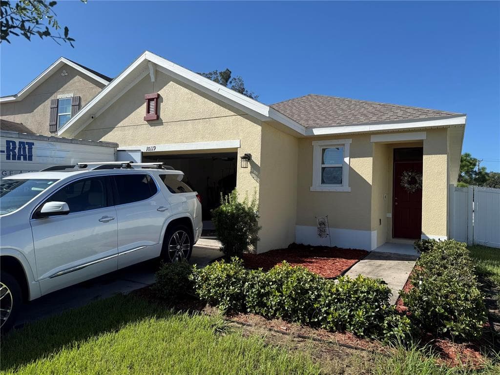 10119 GEESE TRAIL CIRCLE SUN CITY CENTER, FL 33573