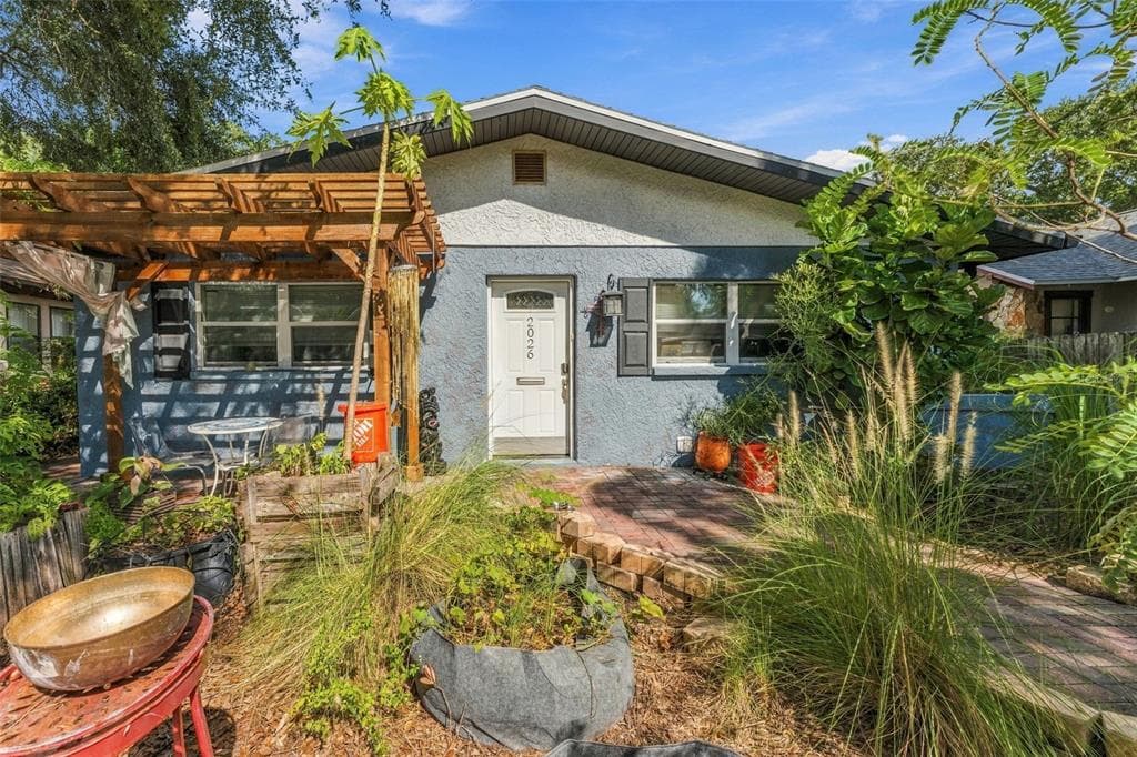 2026 10TH STREET S ST PETERSBURG, FL 33705