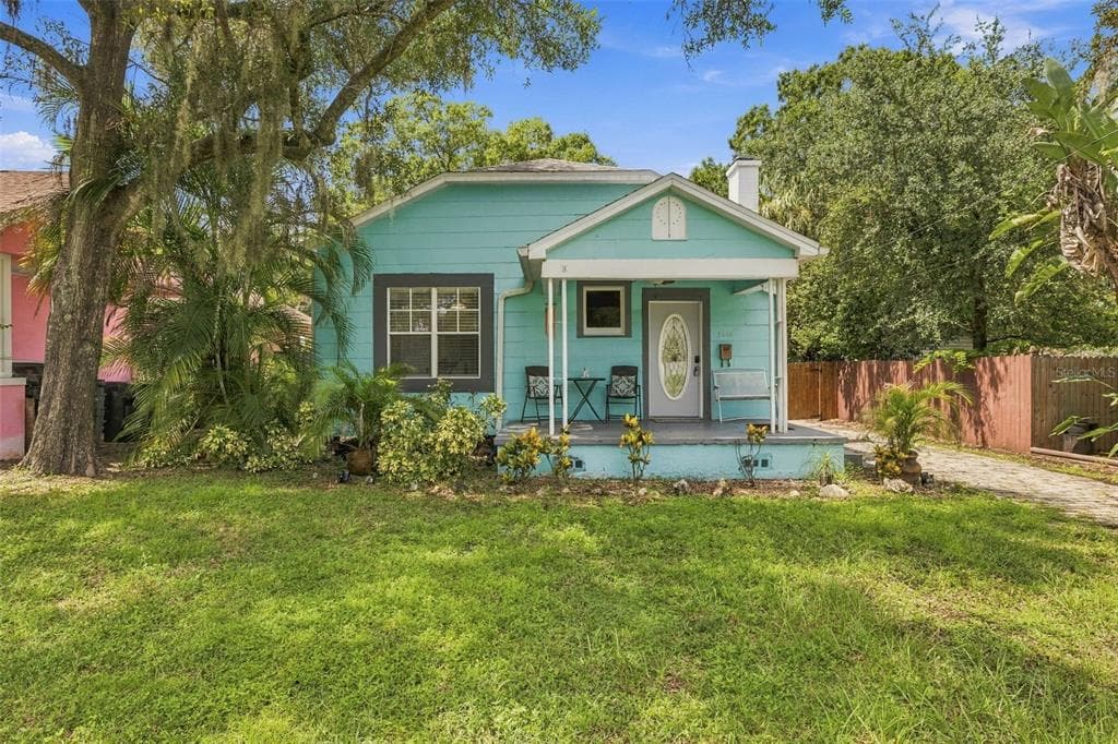 5916 N TAMPA STREET TAMPA, FL 33604