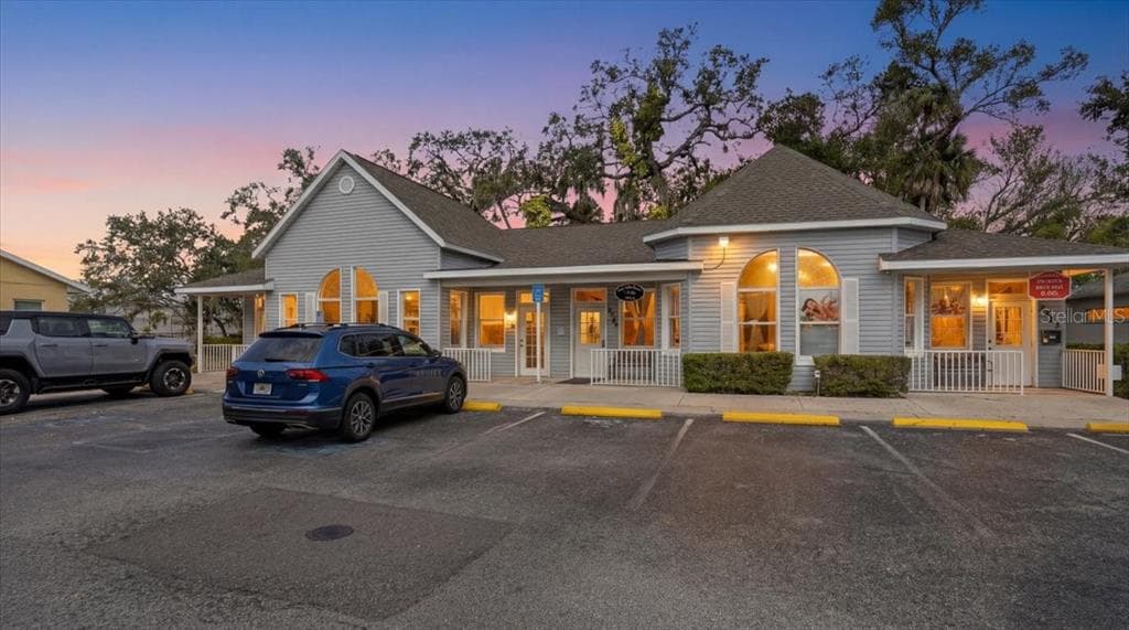 4426 5TH STREET W BRADENTON, FL 34207