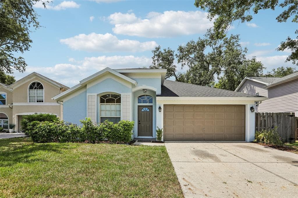 2455 HICKMAN CIRCLE