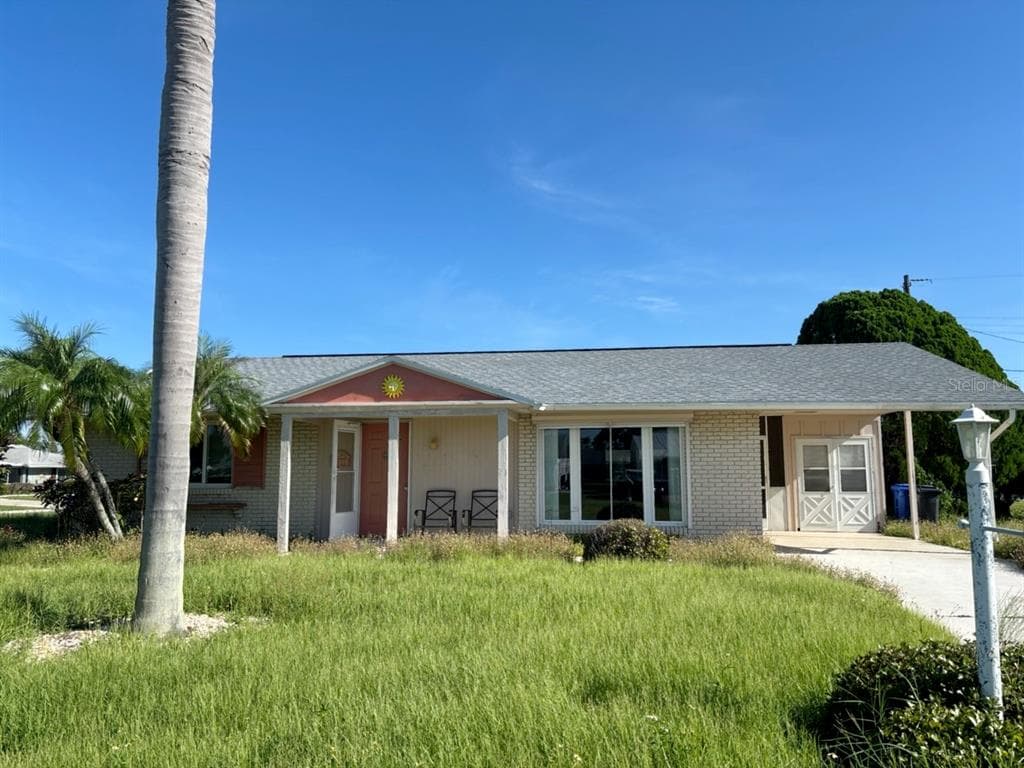 1515 ARROWHEAD DRIVE SUN CITY CENTER, FL 33573