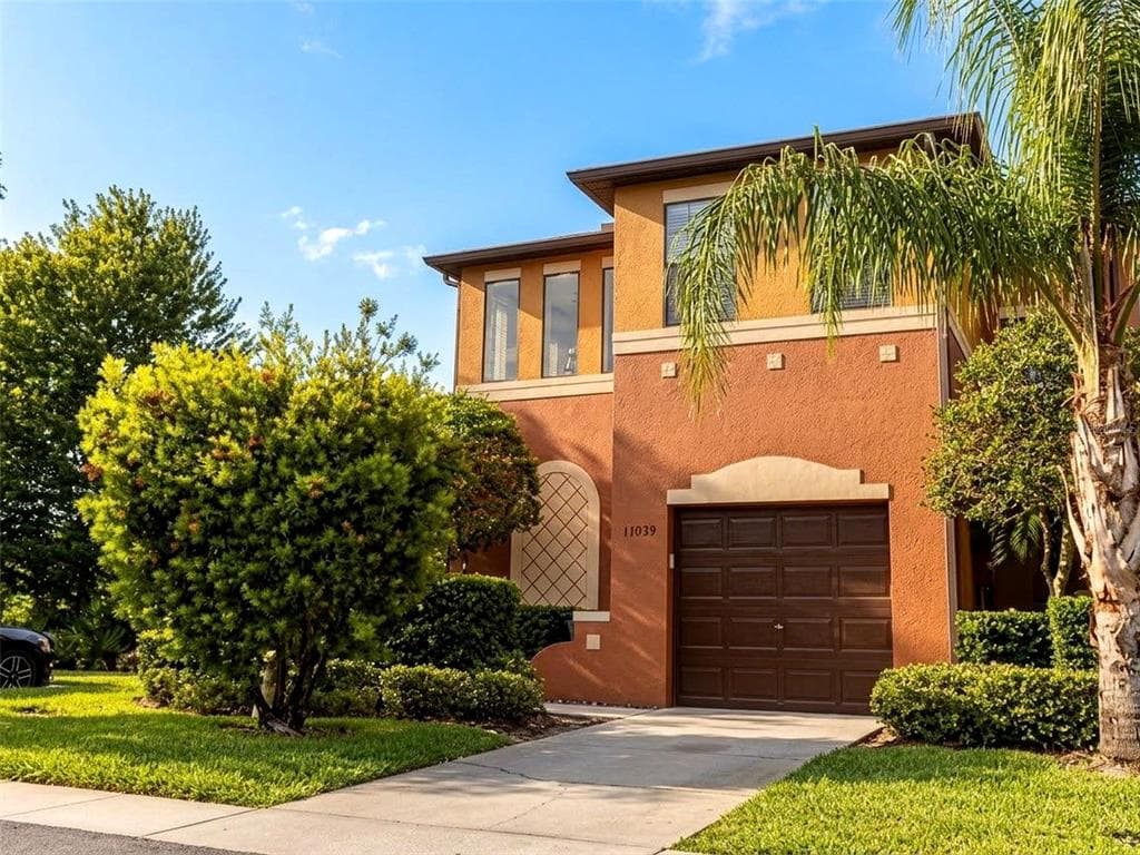 30039 MOSSBANK DRIVE WESLEY CHAPEL, FL 33543