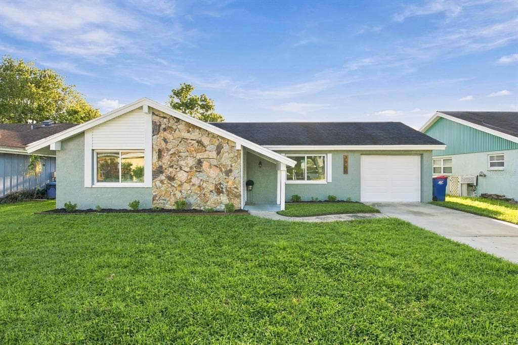 3920 EDGEMONT DRIVE NEW PORT RICHEY, FL 34652