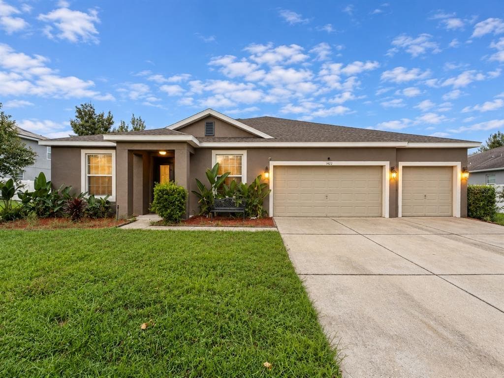1422 SHARON ROSE TRACE