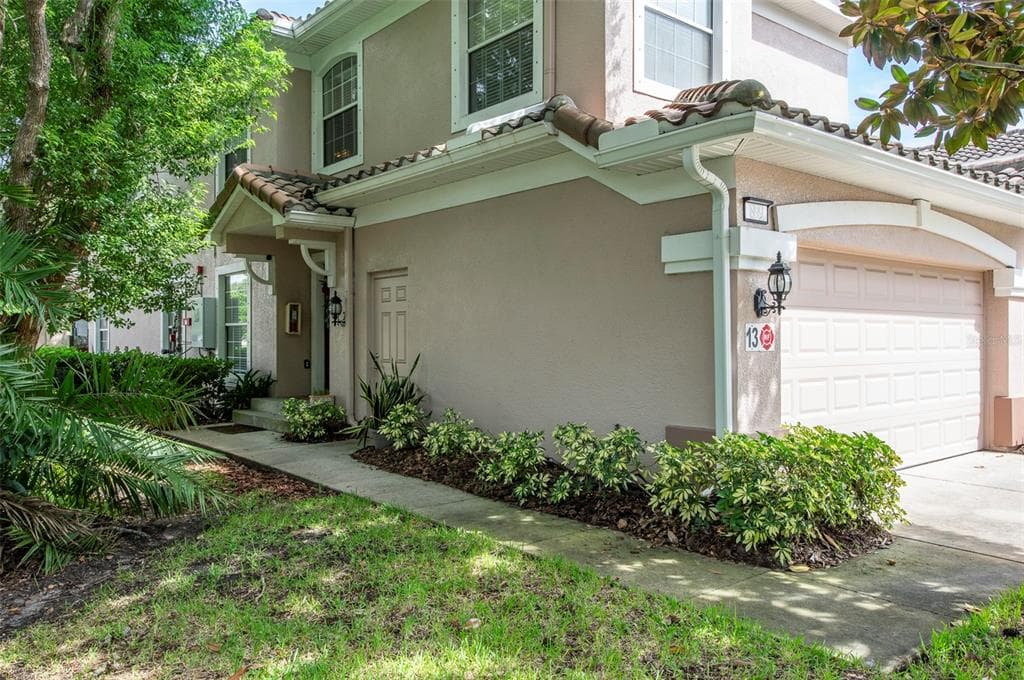 899 LANTERN WAY UNIT 201 CLEARWATER, FL 33765