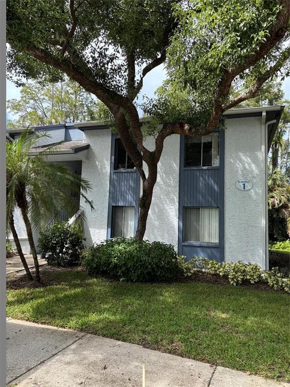 104 CYPRESS LANE UNIT 104 OLDSMAR, FL 34677