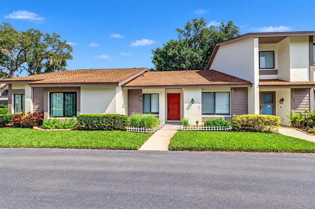 1817 CYPRESS TRACE DRIVE SAFETY HARBOR, FL 34695