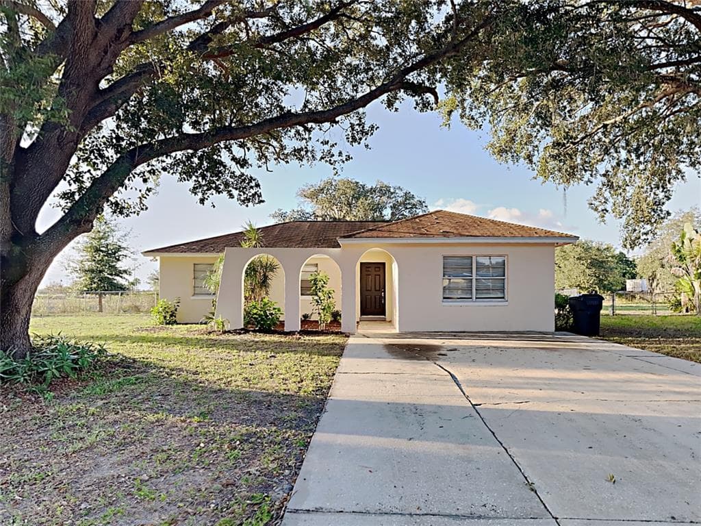 291 CHERRY LAUREL LANE WINTER HAVEN, FL 33880