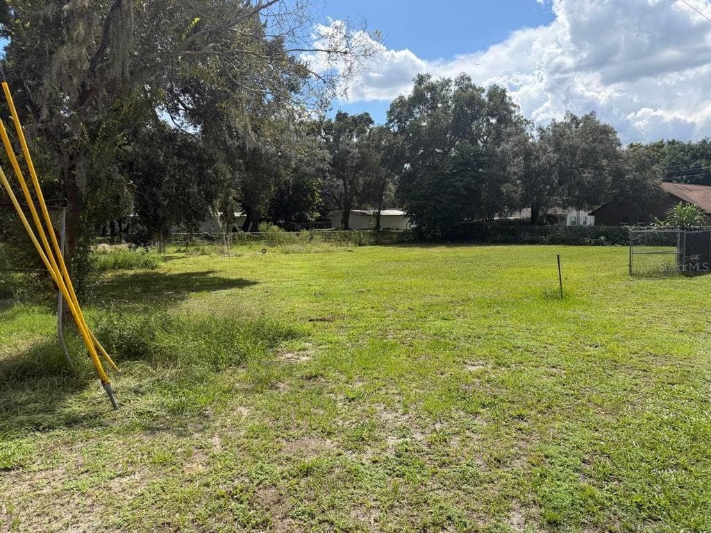 38438 JUSTIN AVENUE ZEPHYRHILLS, FL 33542