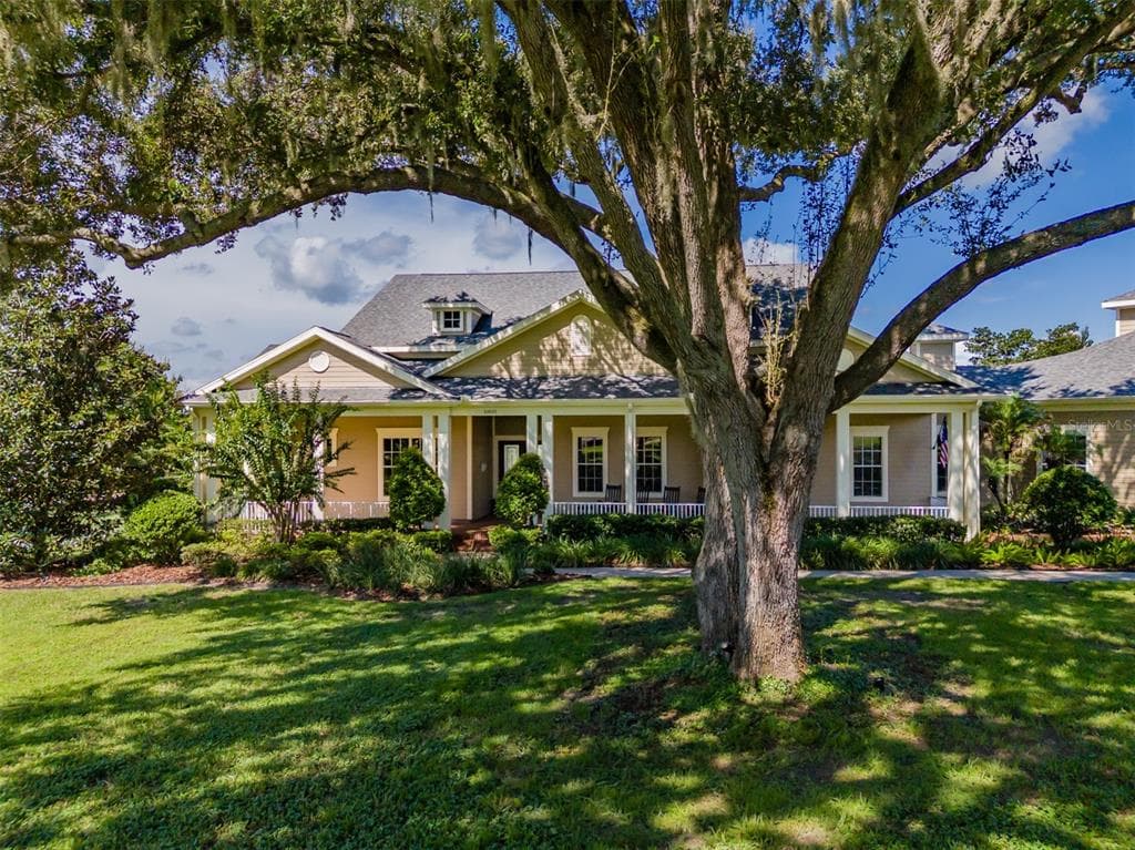 10501 BROADLAND PASS THONOTOSASSA, FL 33592