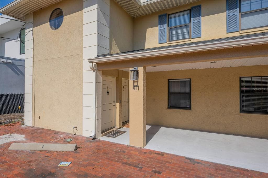 411 S WILLOW AVENUE UNIT A