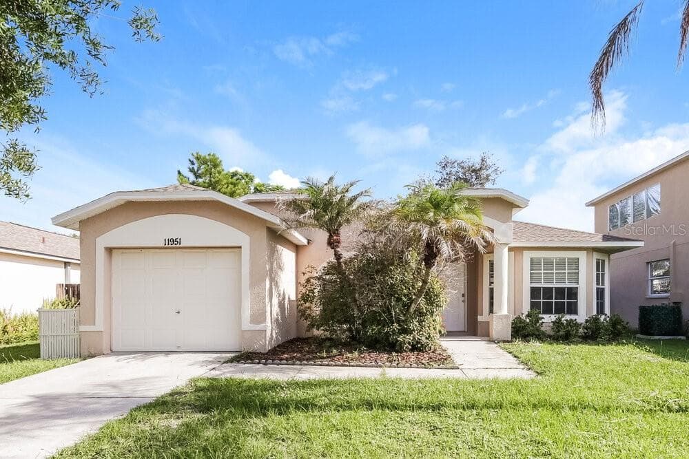11951 LARK SONG LOOP RIVERVIEW, FL 33579