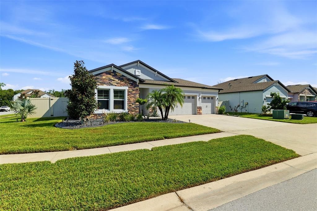 18117 ROMANESQUE COURT SPRING HILL, FL 34610