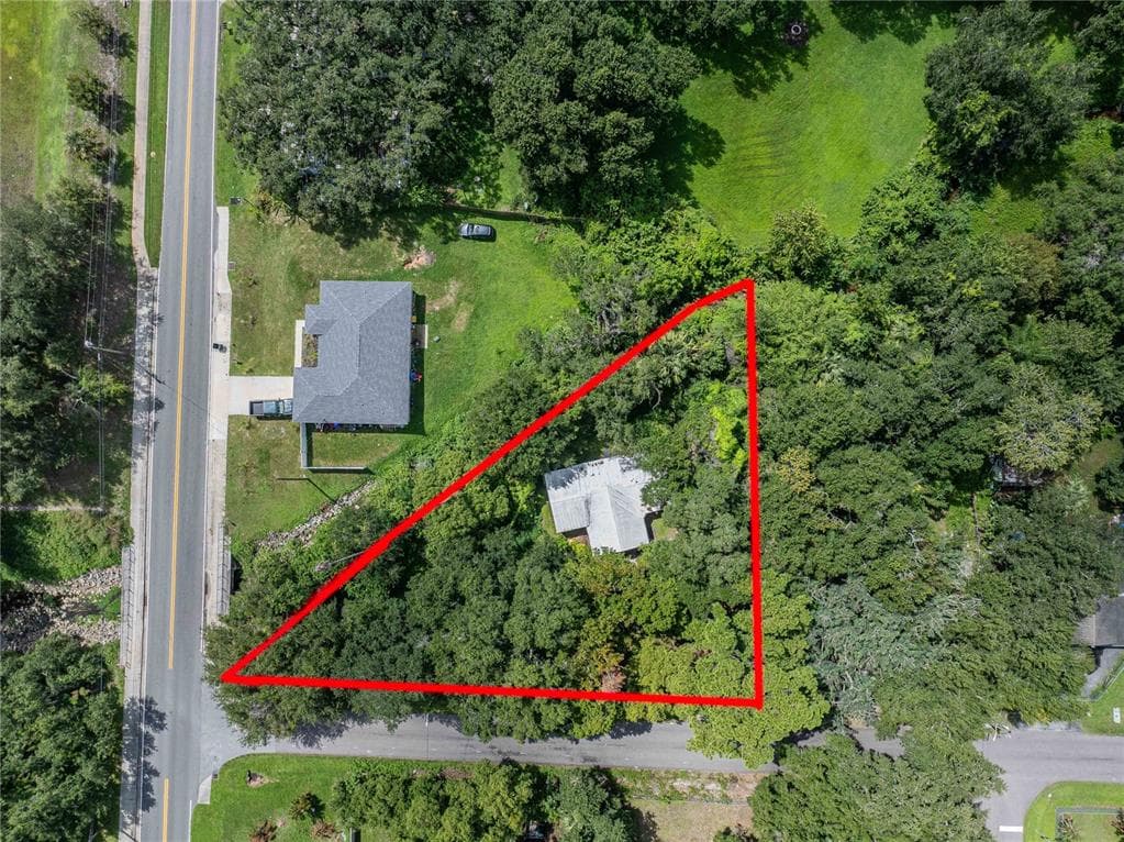 3312 LYNN DRIVE LAKELAND, FL 33805