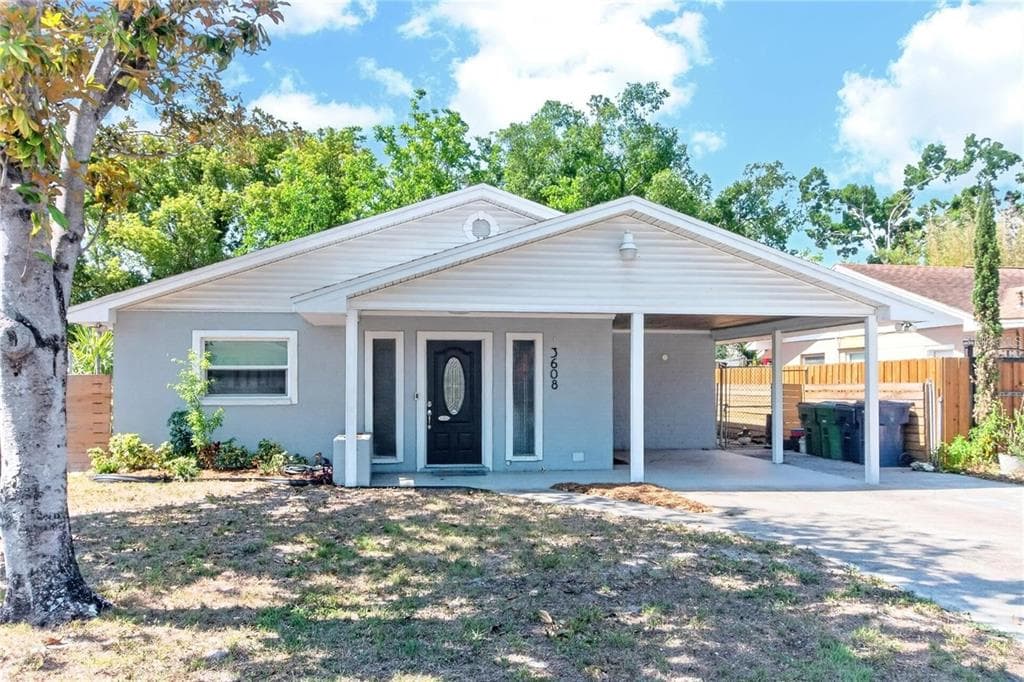 3608 W CARMEN STREET TAMPA, FL 33609