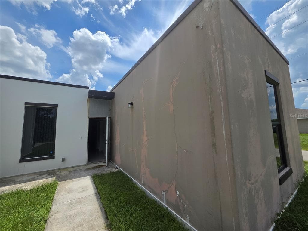 3515 75TH STREET W LEHIGH ACRES, FL 33971