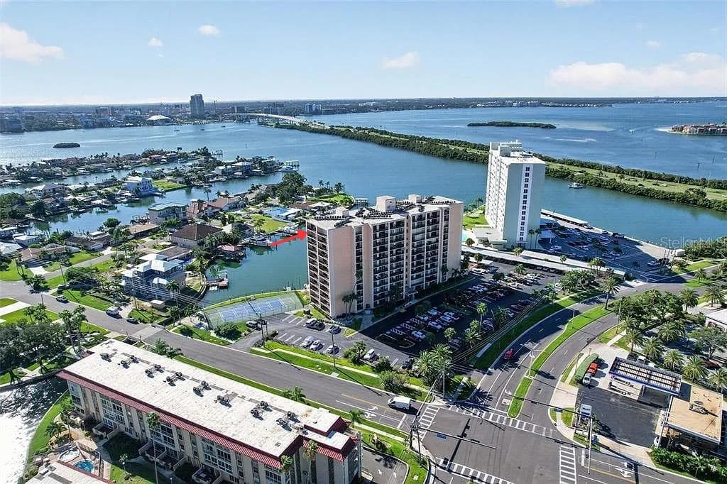 51 ISLAND WAY UNIT 1100 CLEARWATER, FL 33767