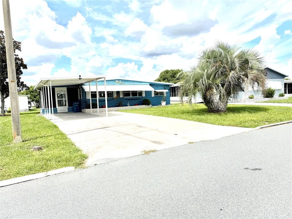 7481 FIRST CIRCLE DRIVE BROOKSVILLE, FL 34613