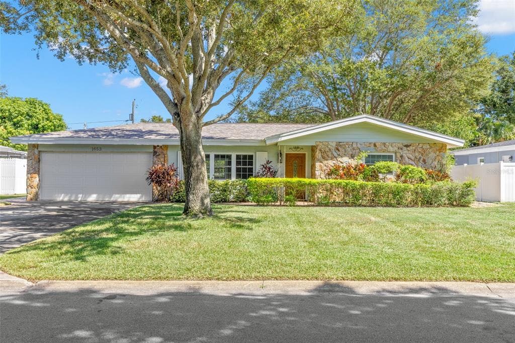 1653 S EVERGREEN AVENUE CLEARWATER, FL 33756