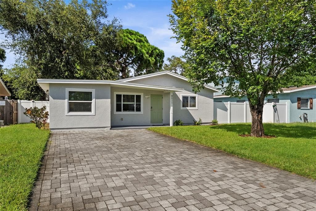 8011 26TH AVENUE N ST PETERSBURG, FL 33710