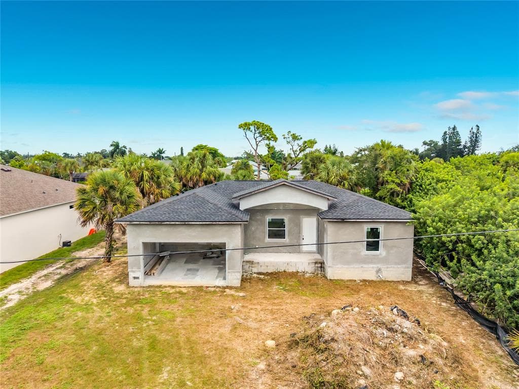 18632 ALPHONSE CIRCLE PORT CHARLOTTE, FL 33948