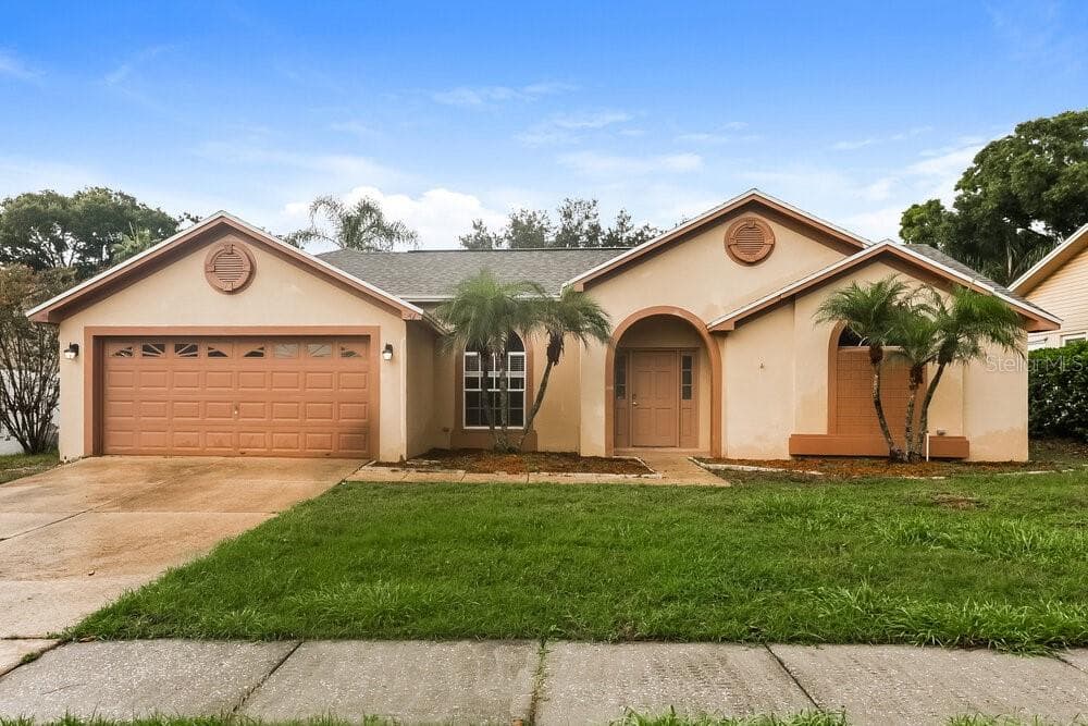 2612 BRIANHOLLY DRIVE