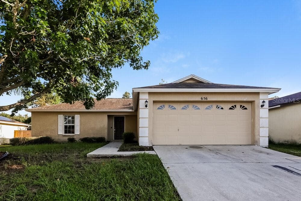 656 LAKEMONT DRIVE BRANDON, FL 33510
