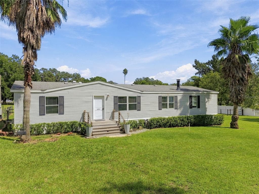 6814 FOUNDERS STREET ZEPHYRHILLS, FL 33542