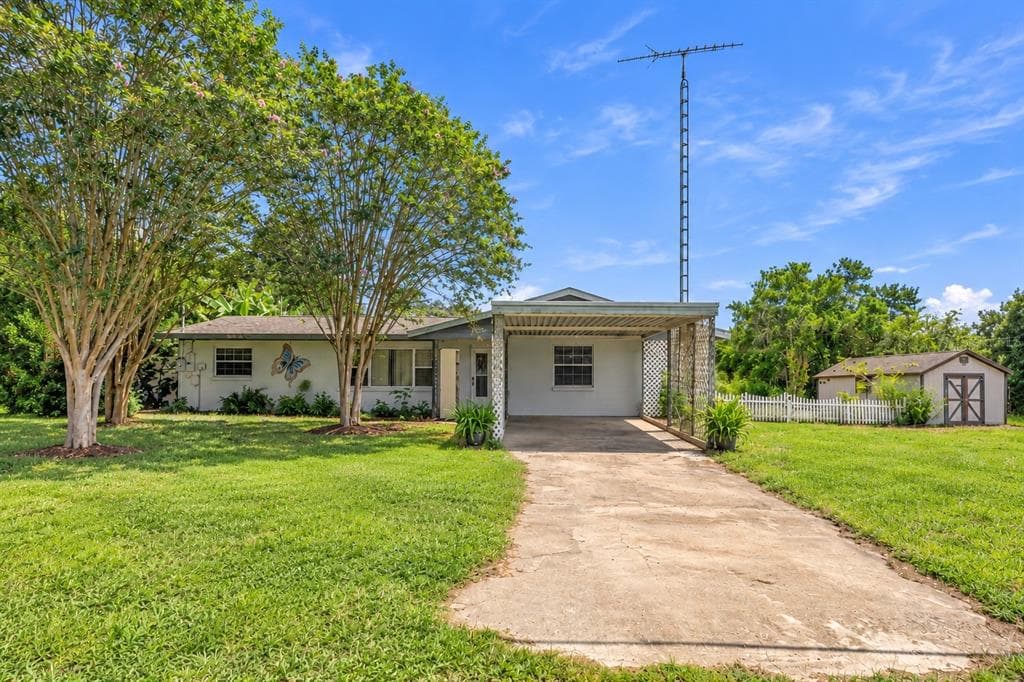 13463 SE 39TH COURT BELLEVIEW, FL 34420