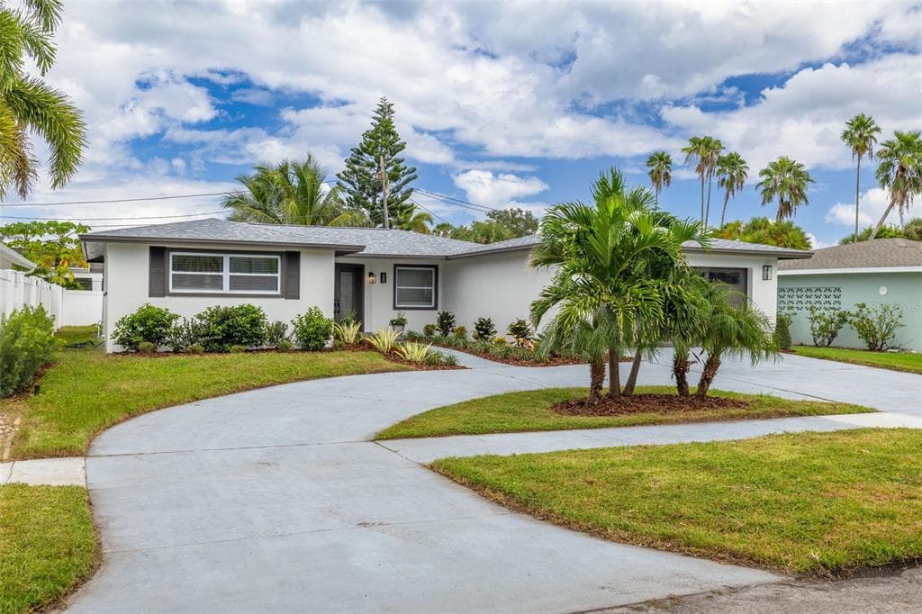 60 KIPLING PLAZA CLEARWATER BEACH, FL 33767