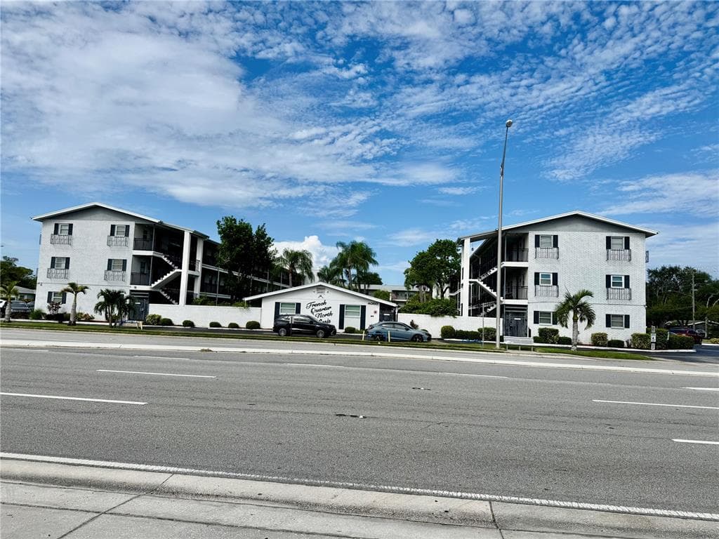4050 4TH STREET N UNIT 305