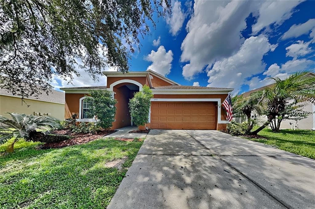 3711 TRAPNELL GROVE LOOP PLANT CITY, FL 33567