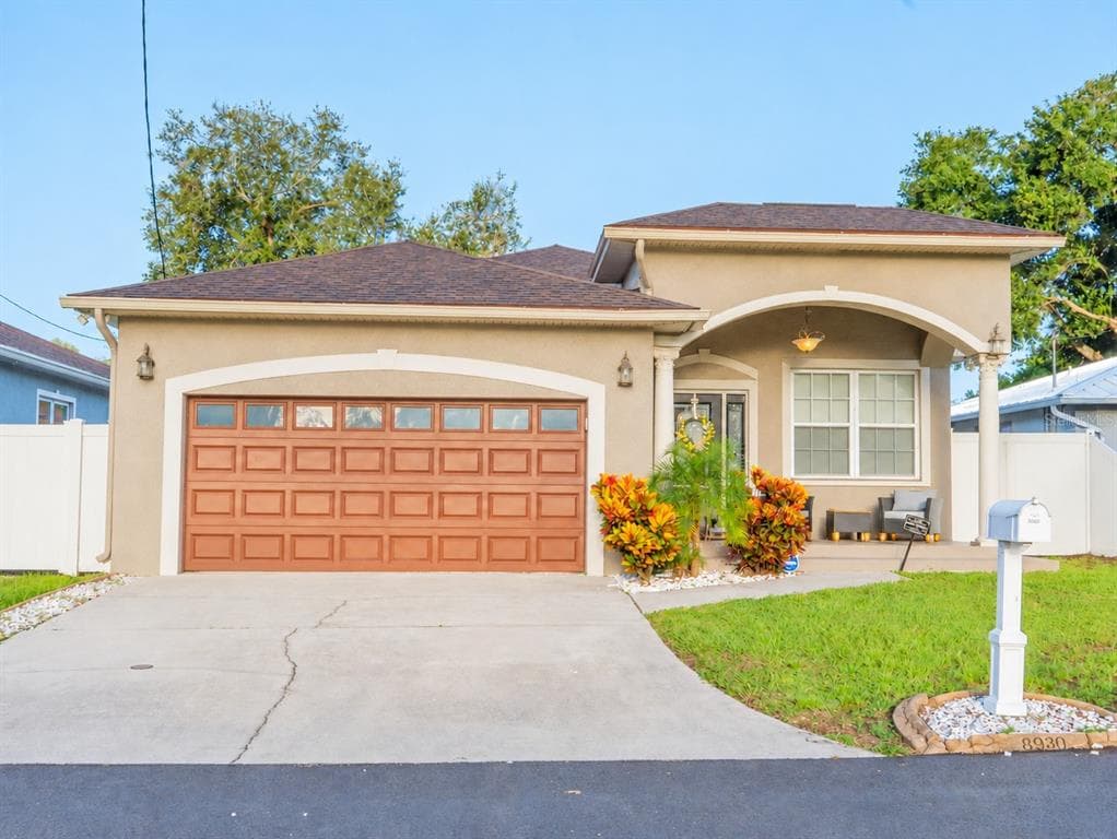 8930 N NEWPORT AVENUE TAMPA, FL 33604