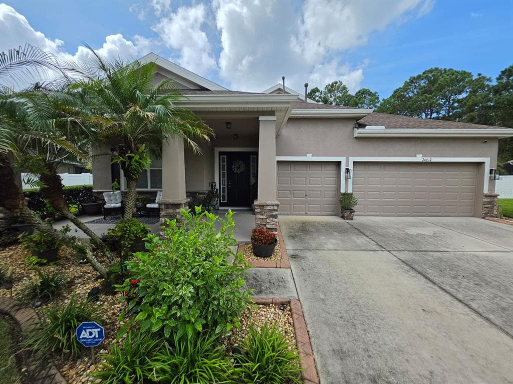 20012 BRIGHT OAK COURT TAMPA, FL 33647