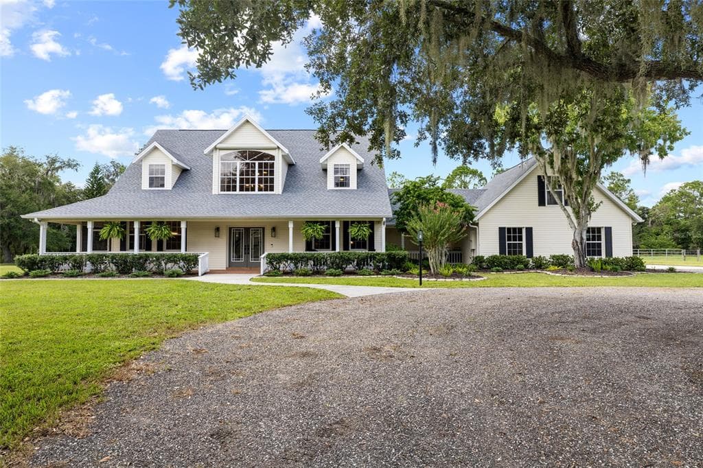 1070 BEL AIR STAR PARKWAY SARASOTA, FL 34240