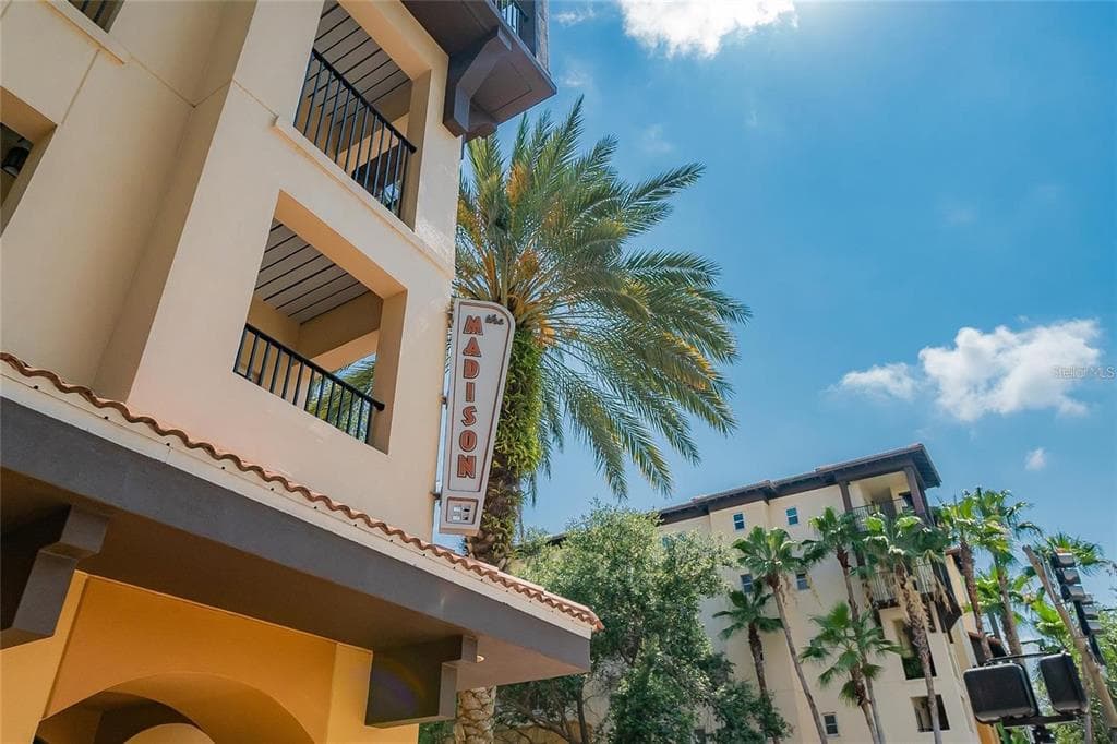 100 4TH AVENUE S UNIT 217 ST PETERSBURG, FL 33701