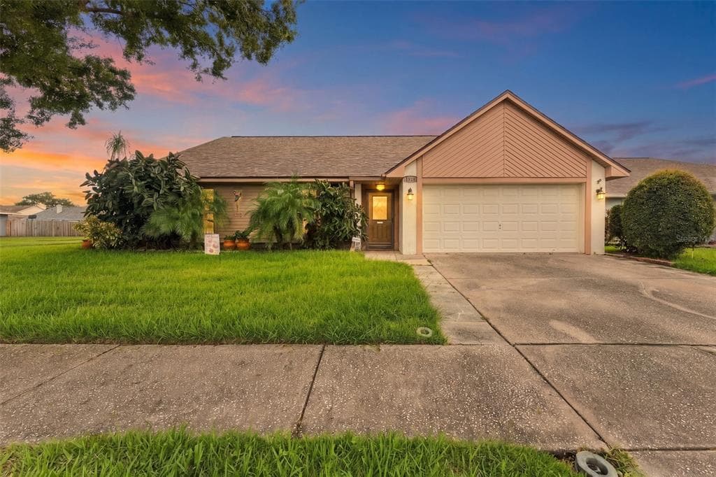 1918 BLUE SAGE COURT