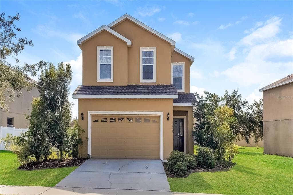 10763 CARLOWAY HILLS DRIVE WIMAUMA, FL 33598