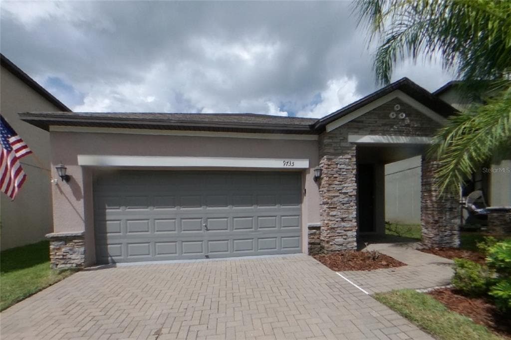 9735 IVORY DRIVE RUSKIN, FL 33573