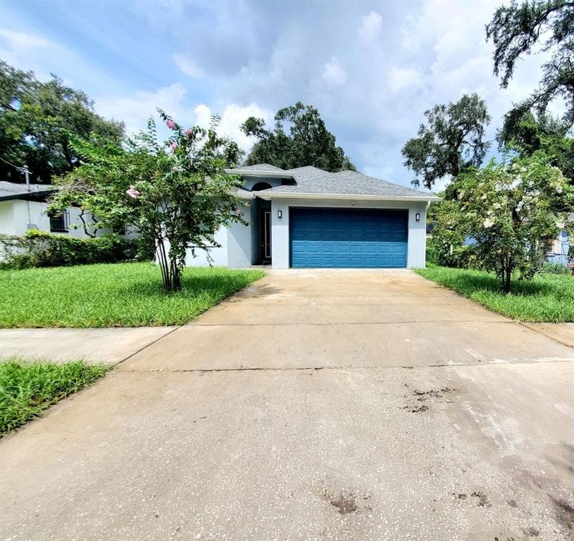 2616 E CAYUGA STREET TAMPA, FL 33610
