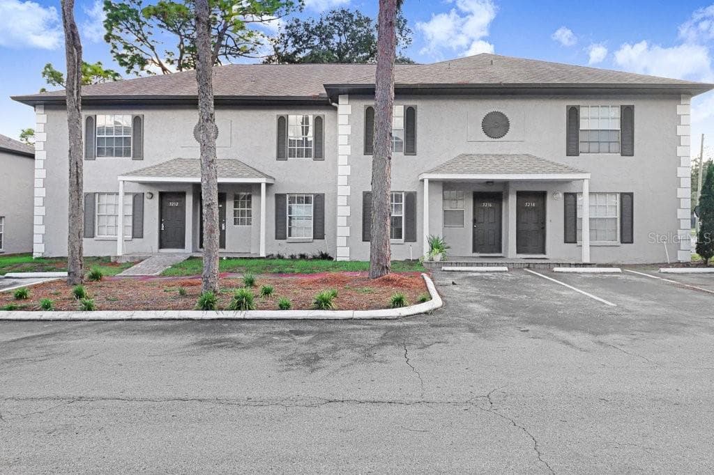 5236 SUNRIDGE PALMS DRIVE UNIT 5236 TAMPA, FL 33617