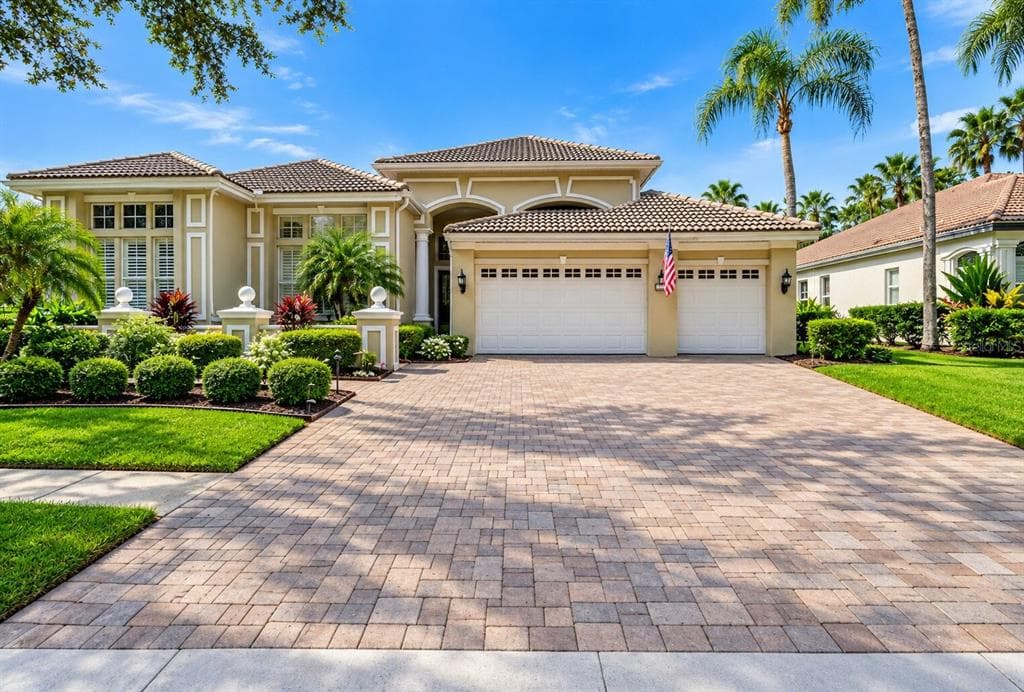 9108 WOODRIDGE RUN DRIVE TAMPA, FL 33647