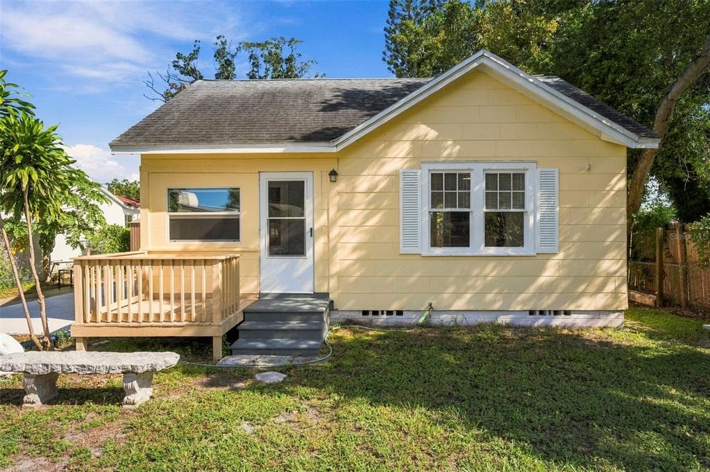 3939 45TH AVENUE N ST PETERSBURG, FL 33714