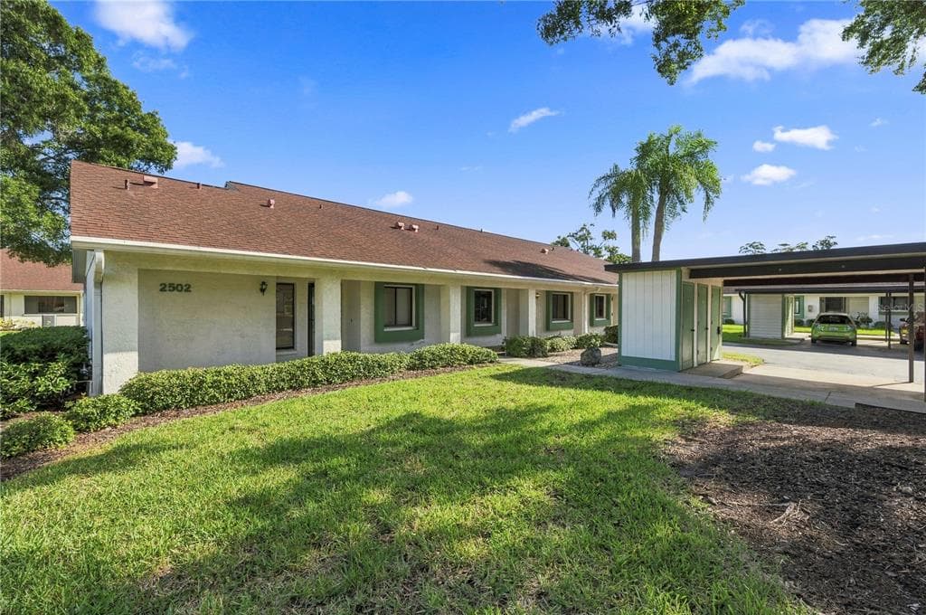2502 ROYAL PINES CIRCLE UNIT 5B CLEARWATER, FL 33763