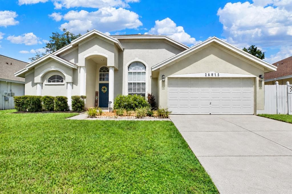 28815 WINDOVER STREET WESLEY CHAPEL, FL 33545