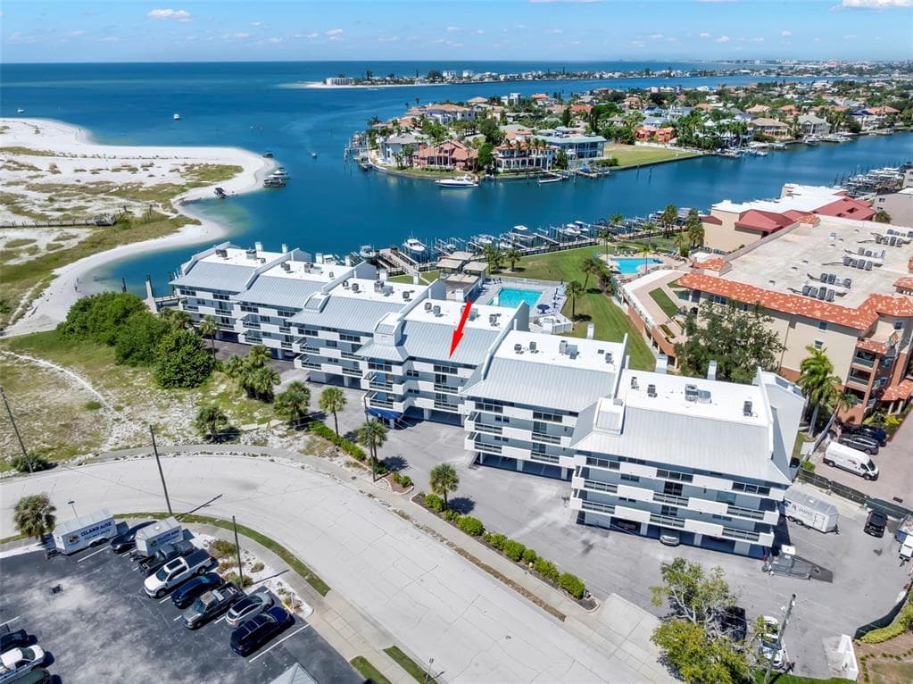 1100 PINELLAS BAYWAY S UNIT I4 TIERRA VERDE, FL 33715