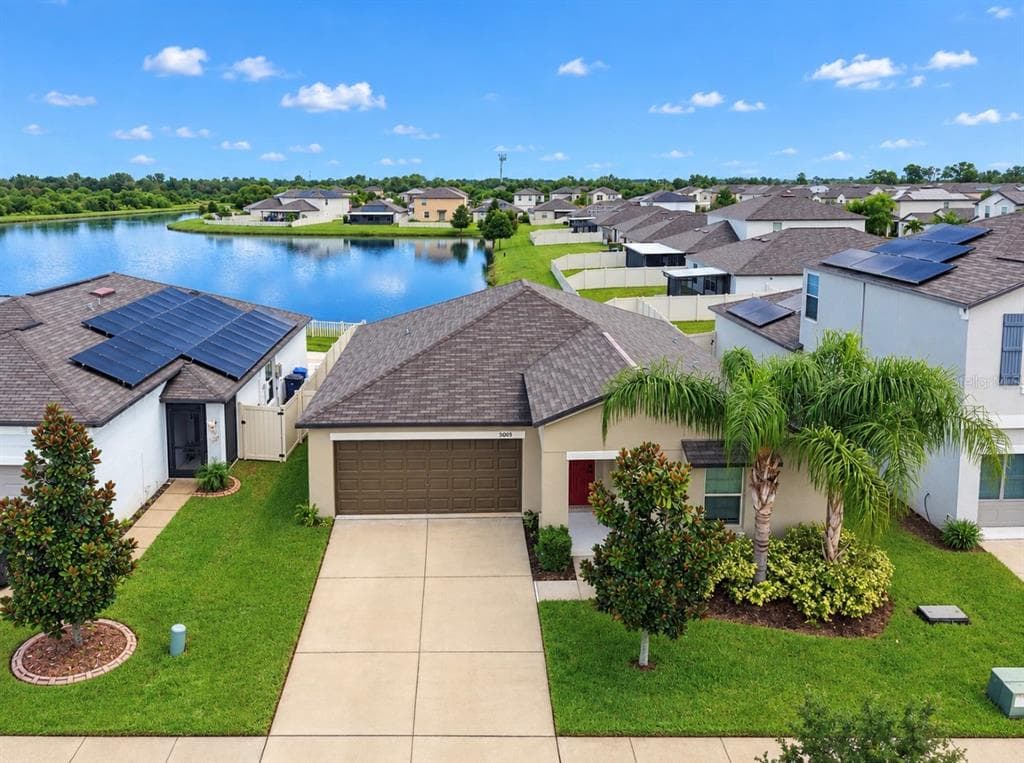 5005 WHITE CHICORY DRIVE