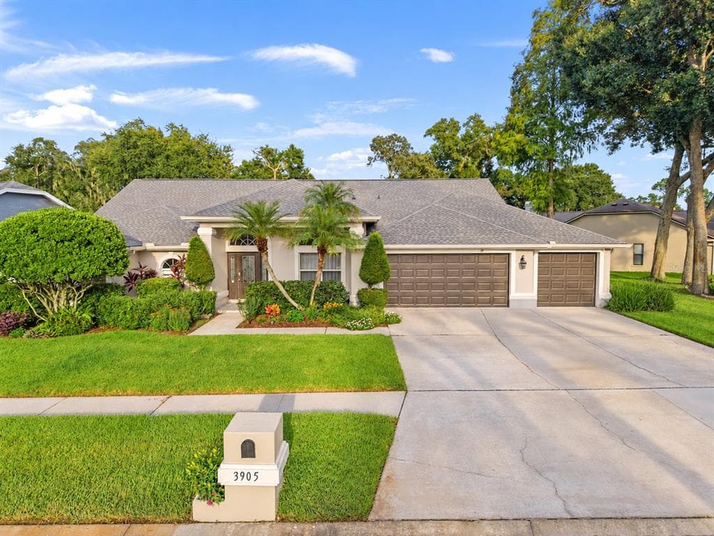 3905 NORTHRIDGE DRIVE VALRICO, FL 33596
